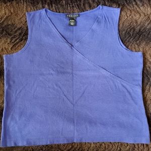 V-neck tank top